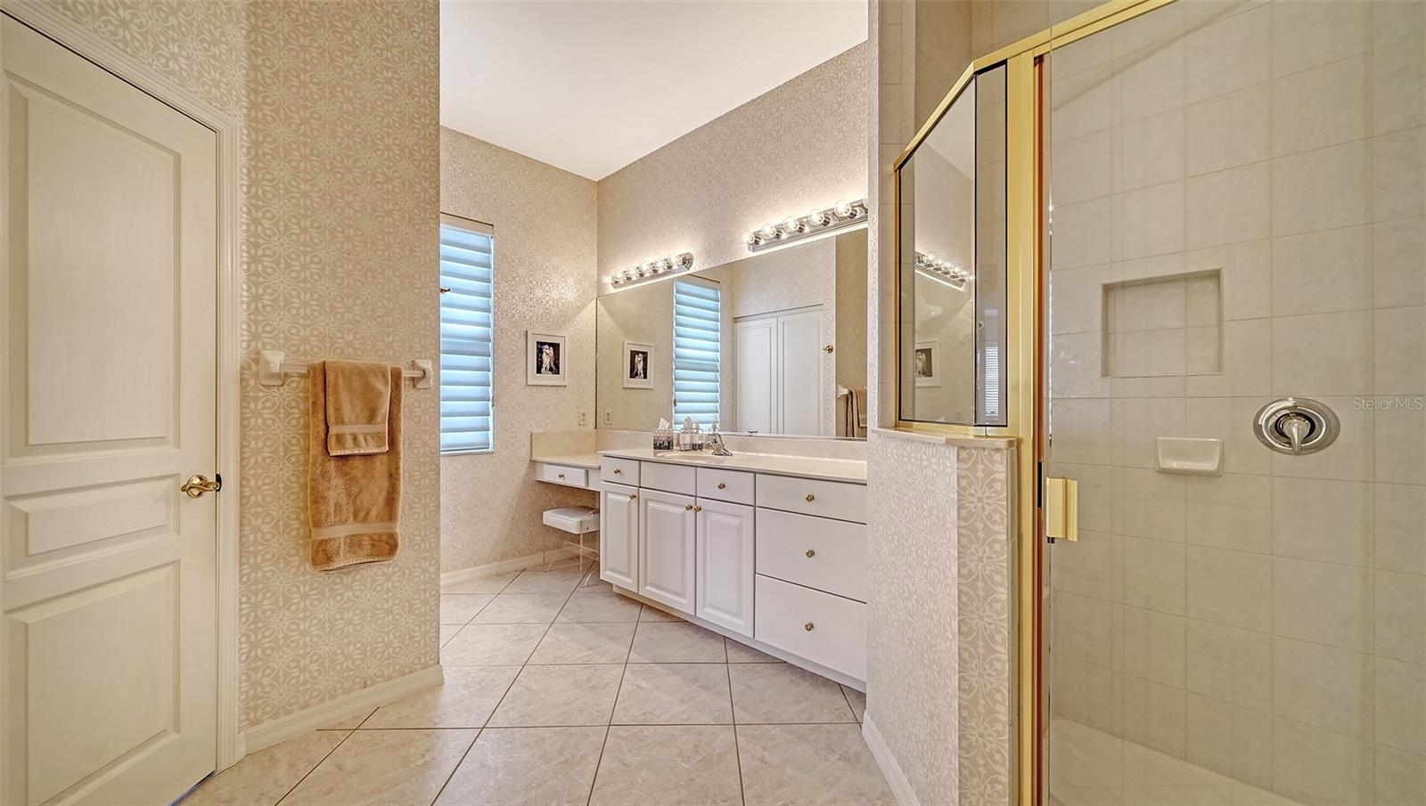 SILVER OAK - Residential