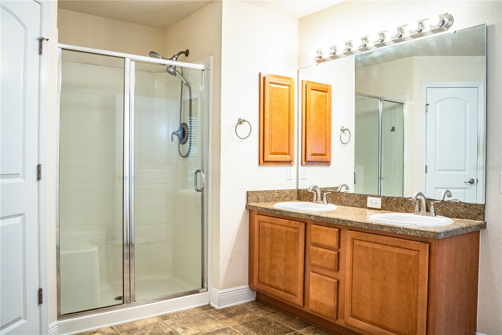 TAYLOR LANDING - Residential