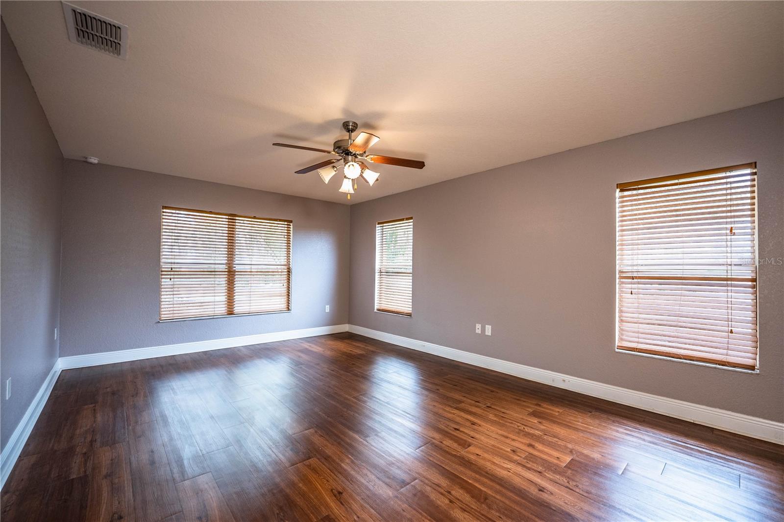 TAYLOR LANDING - Residential