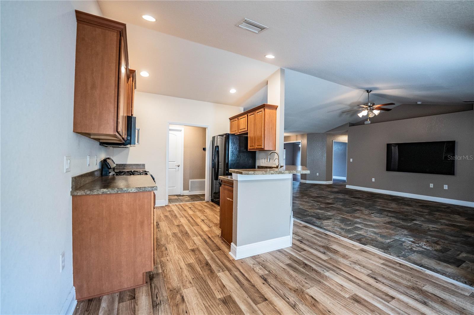 TAYLOR LANDING - Residential