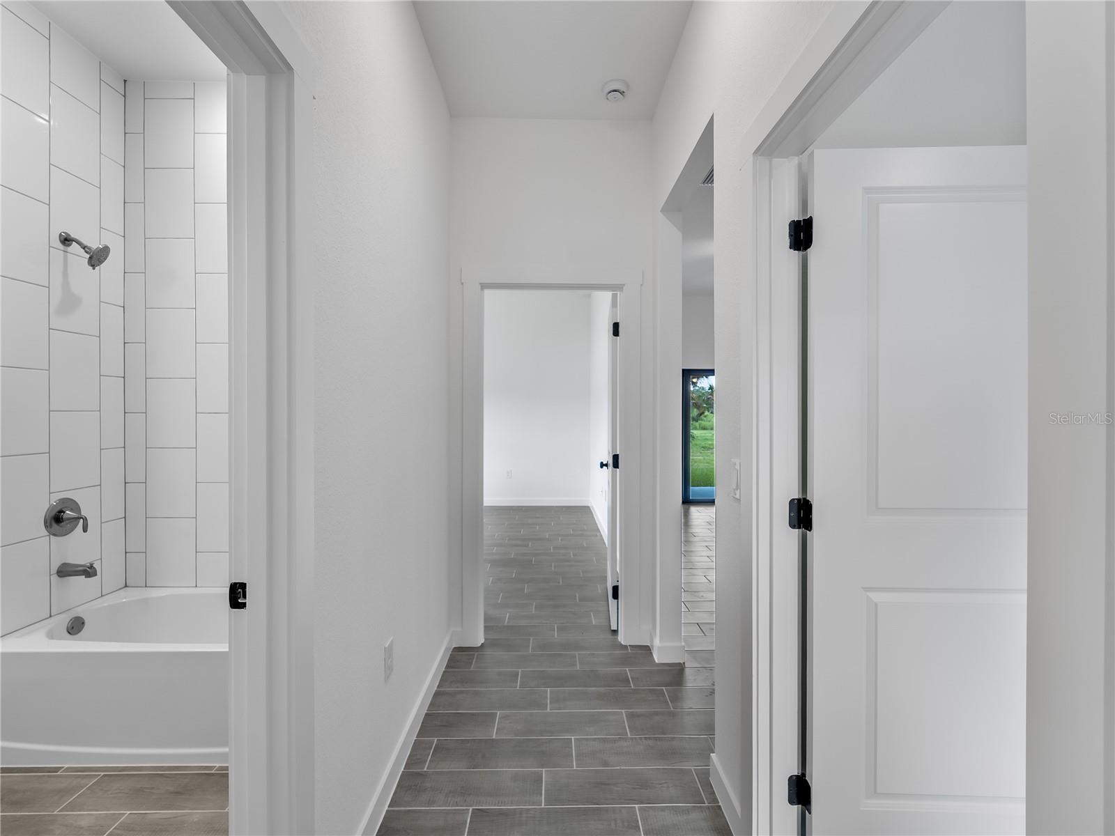 PORT CHARLOTTE 16TH ADD 01 PT REP - Residential