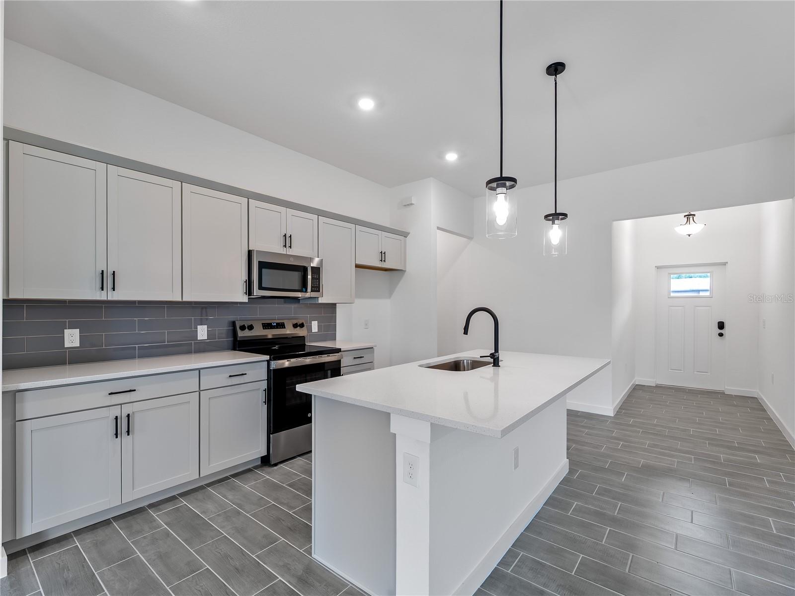 PORT CHARLOTTE 16TH ADD 01 PT REP - Residential