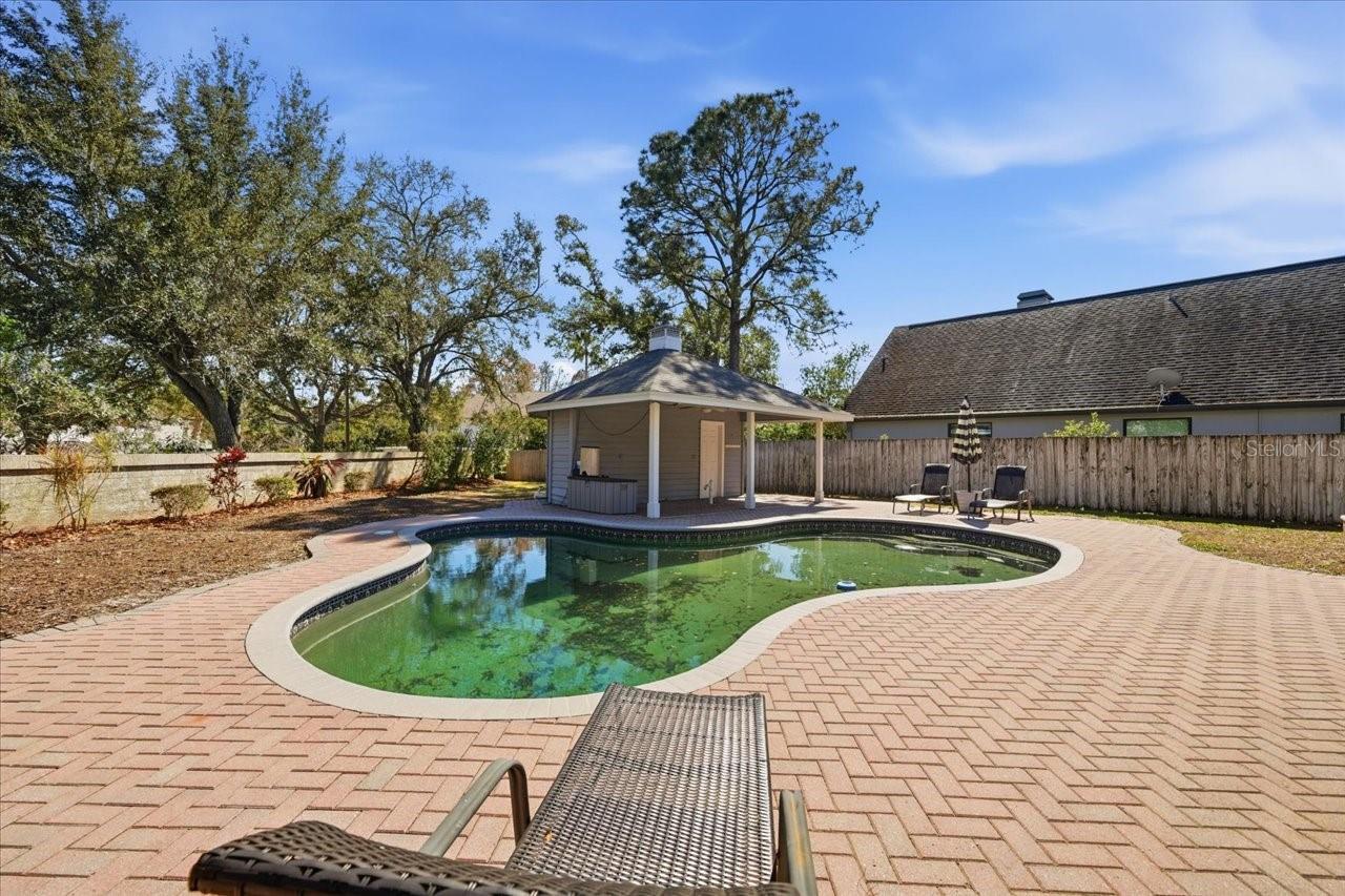 LANDMARK PALMS - Residential