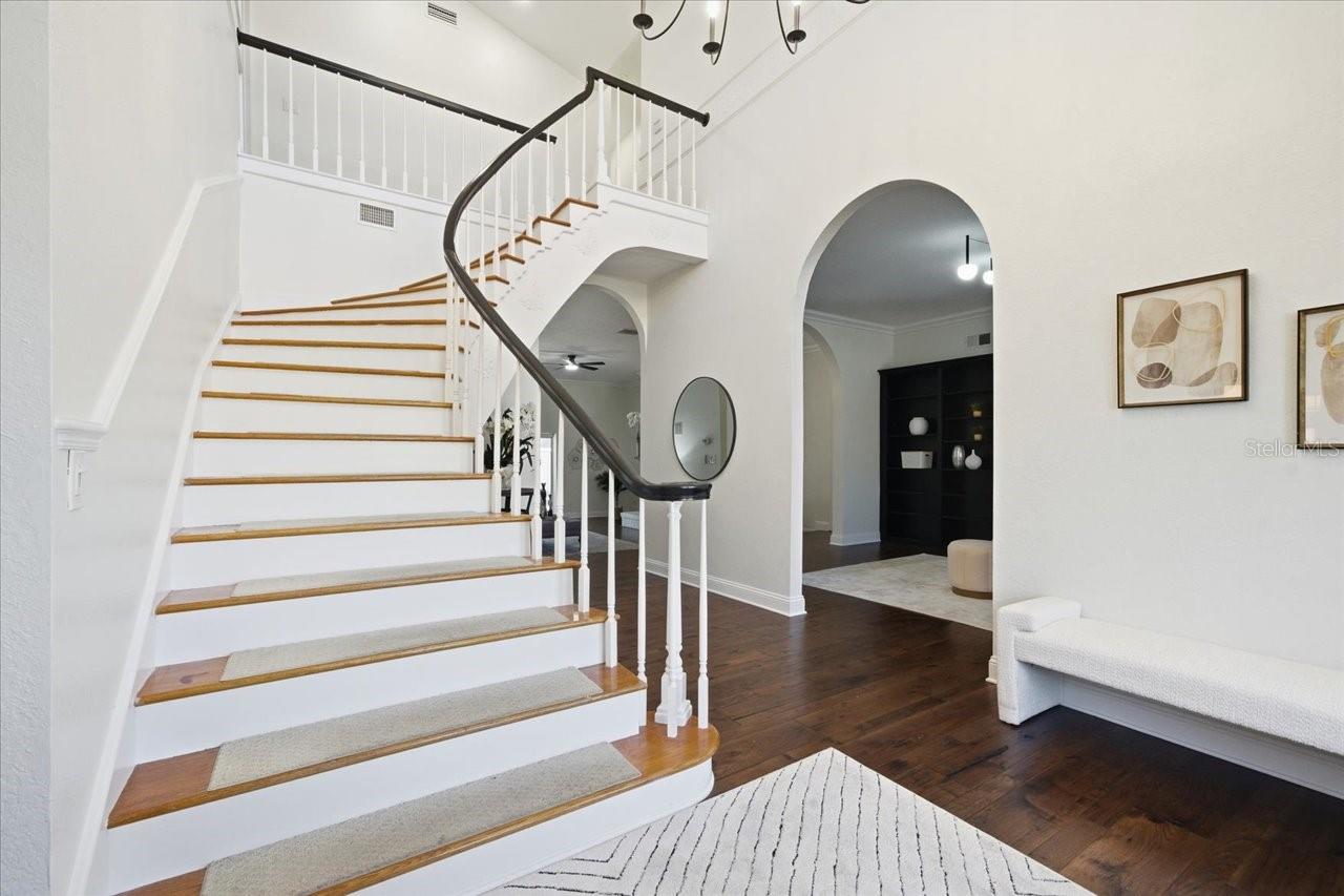 LANDMARK PALMS - Residential