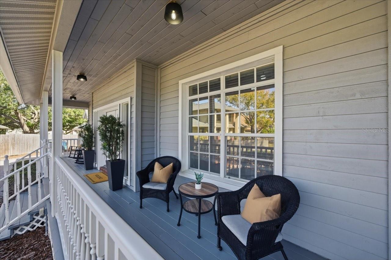 LANDMARK PALMS - Residential