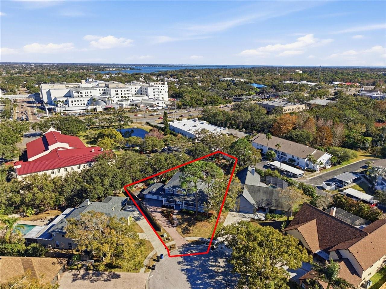 LANDMARK PALMS - Residential