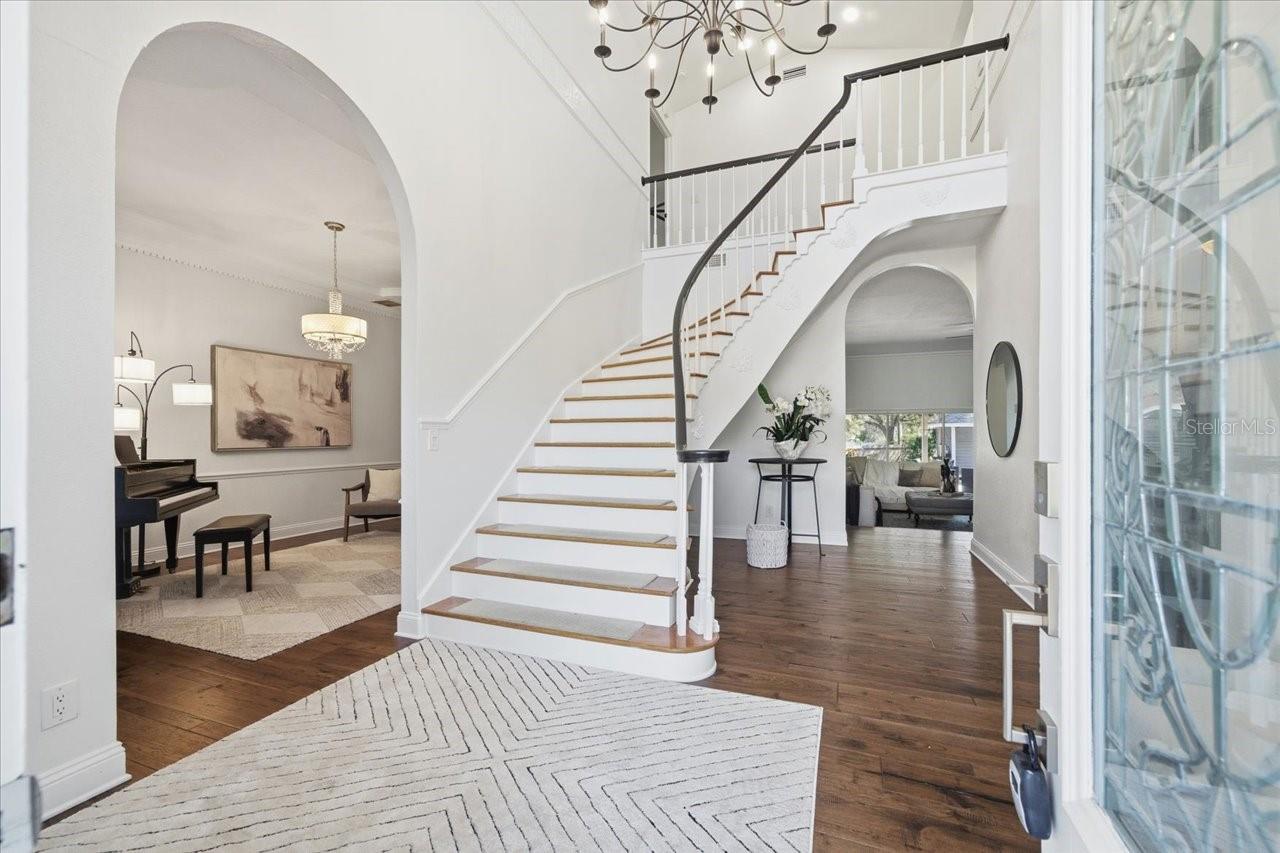 LANDMARK PALMS - Residential