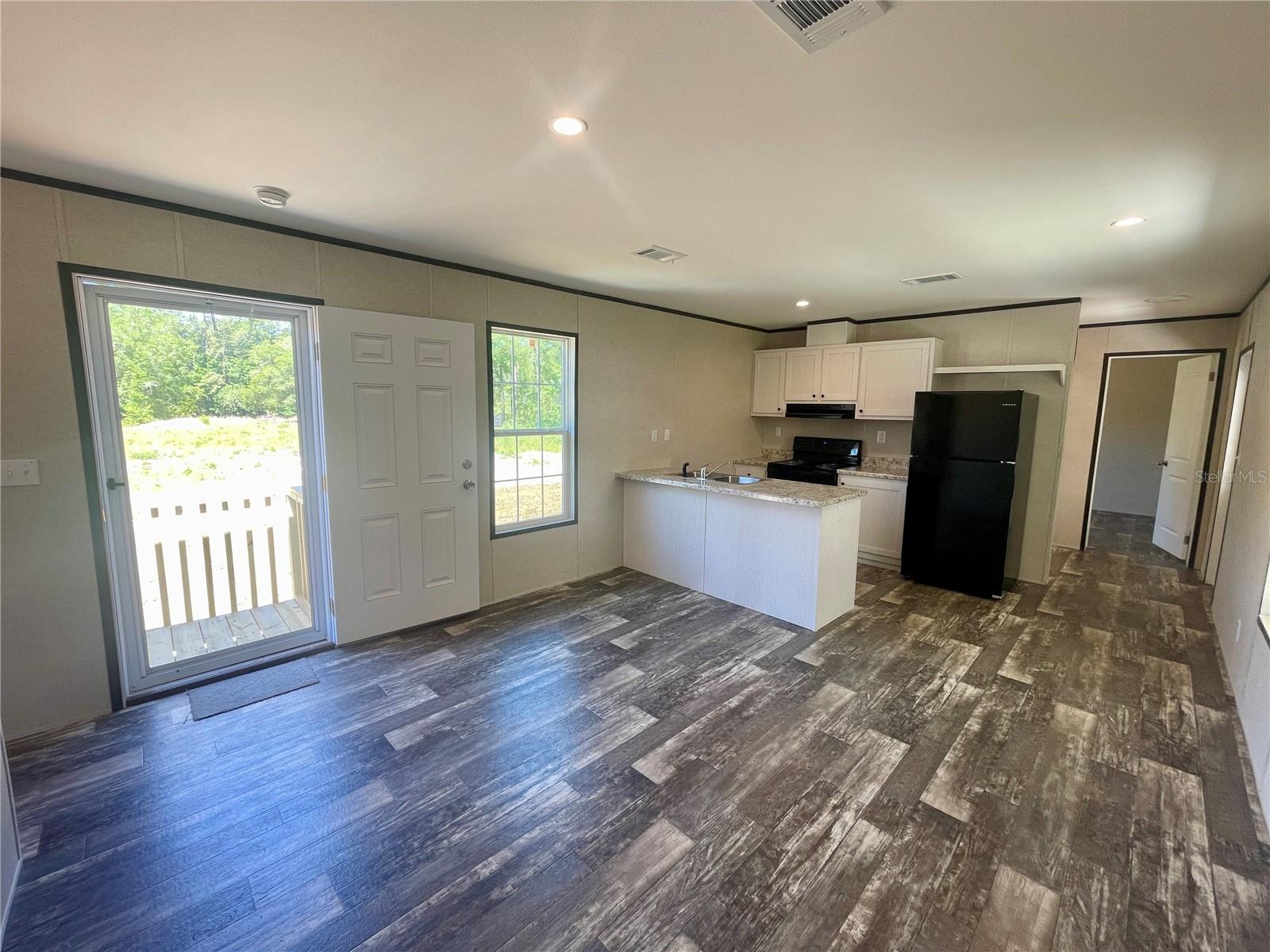 OCALA ESTATES - Residential