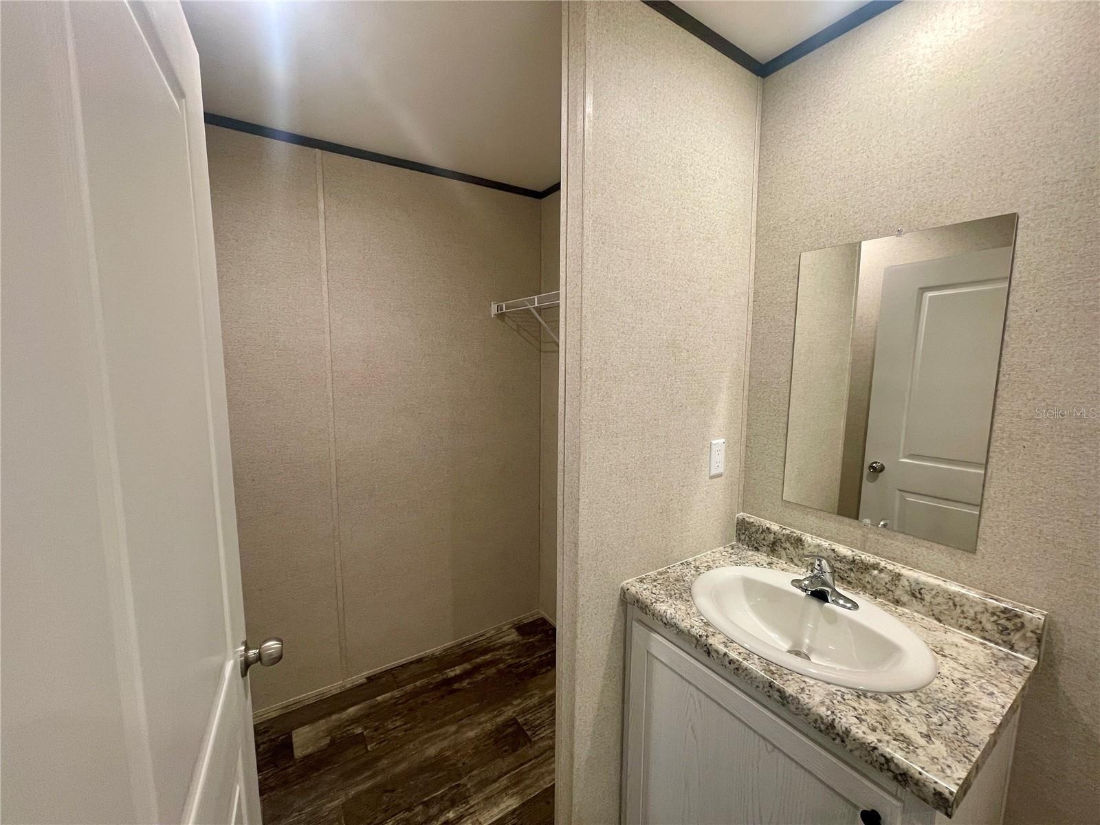 OCALA ESTATES - Residential