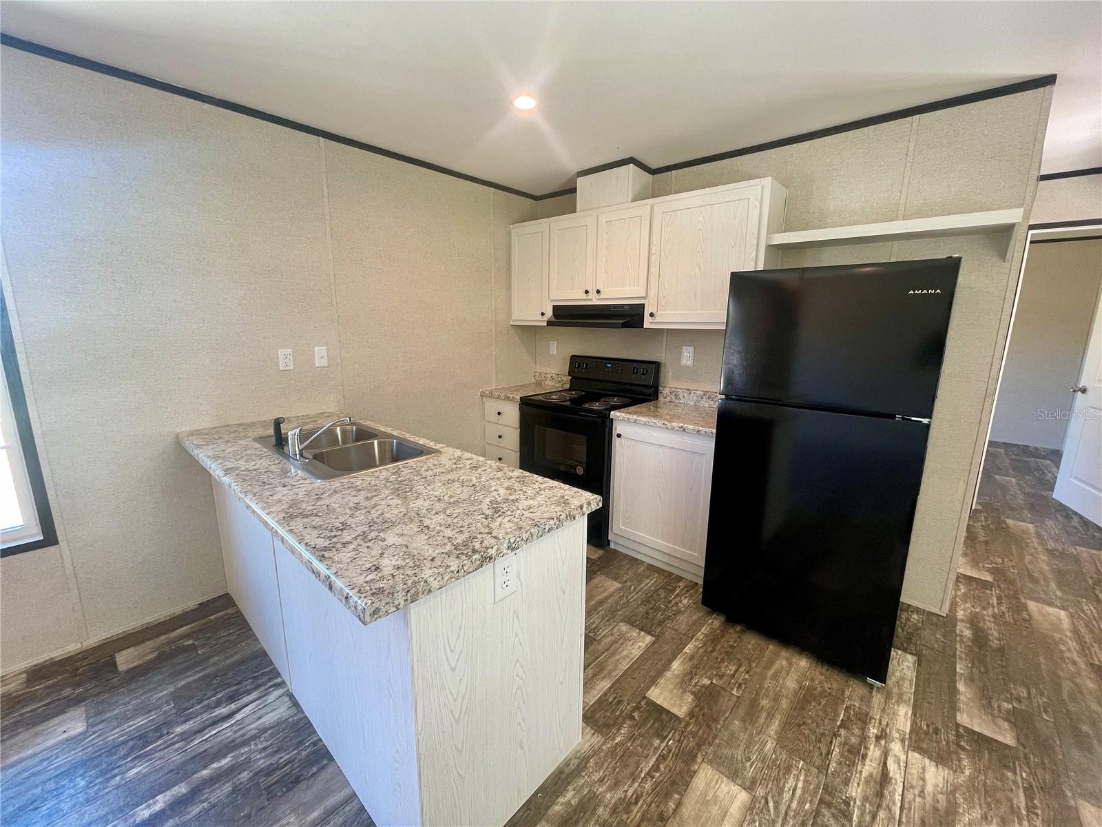 OCALA ESTATES - Residential