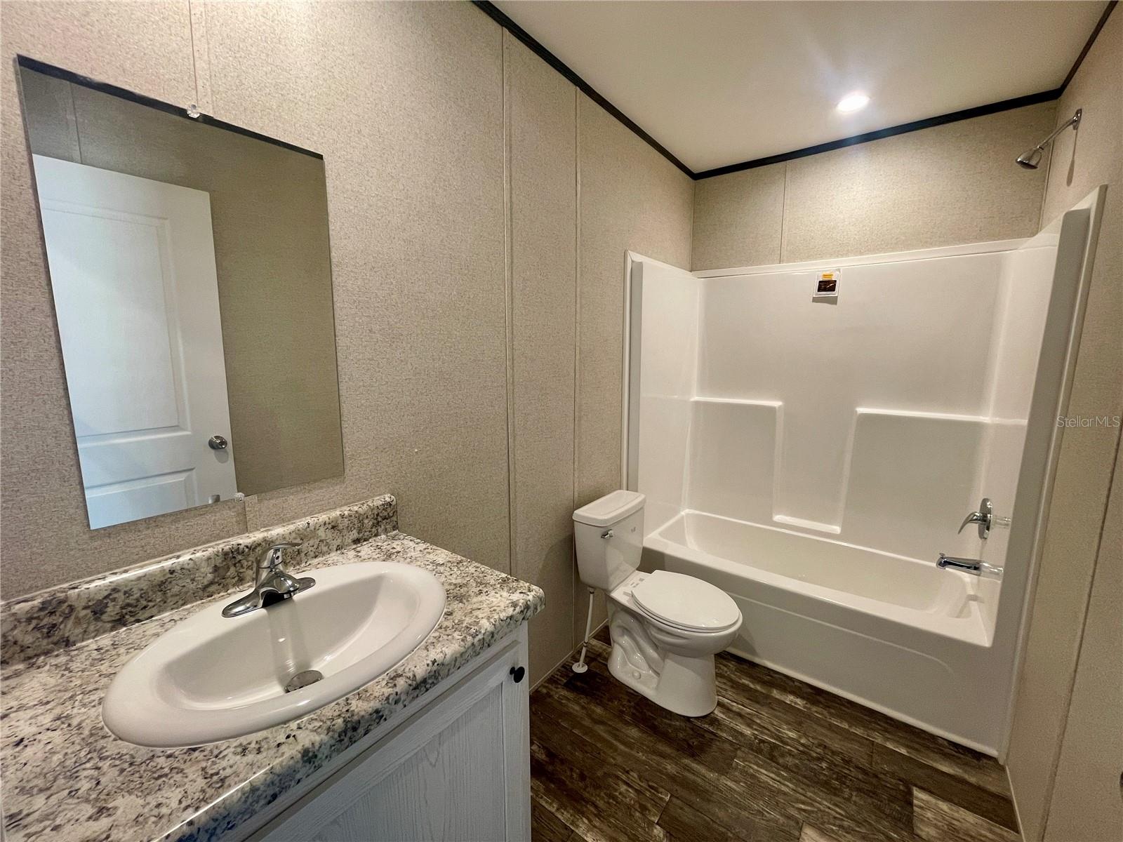 OCALA ESTATES - Residential