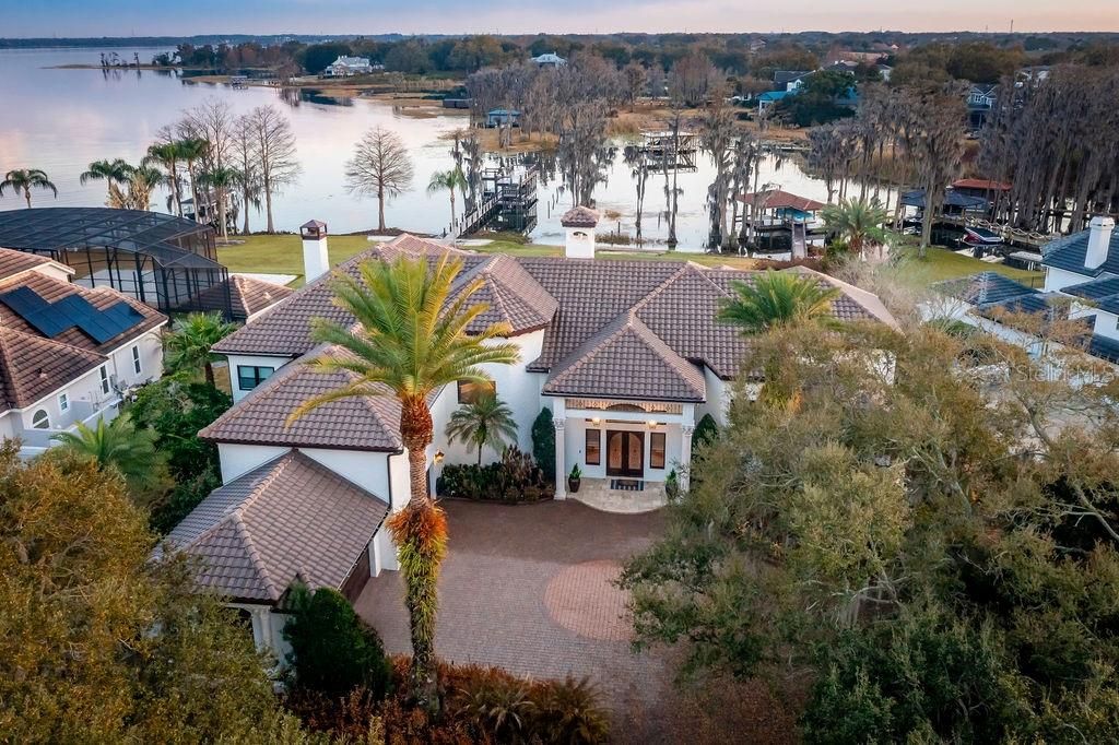 Photo of 12540 Park Avenue, Windermere, FL 34786 (MLS # O6381869)