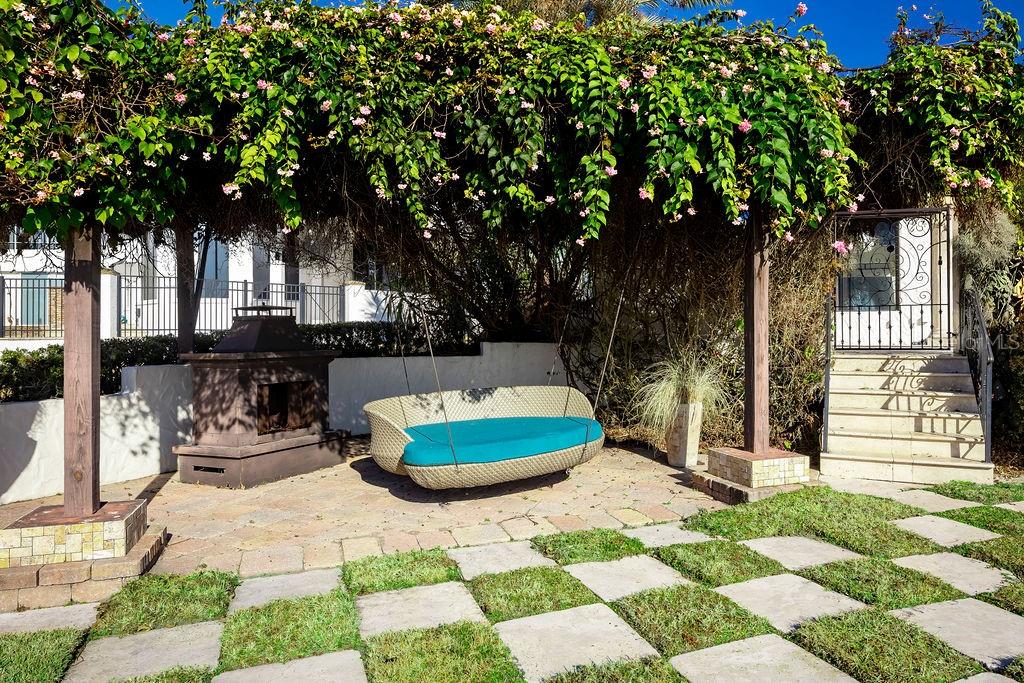 CHAINE DU LAC - Residential