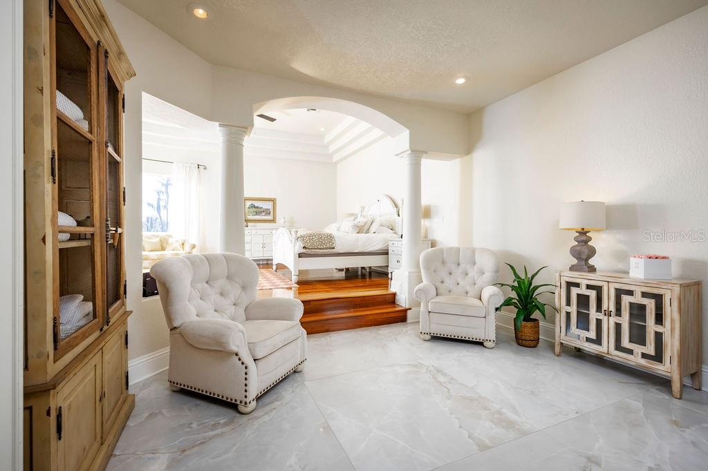 CHAINE DU LAC - Residential