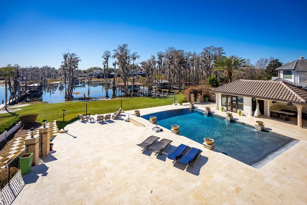 CHAINE DU LAC - Residential