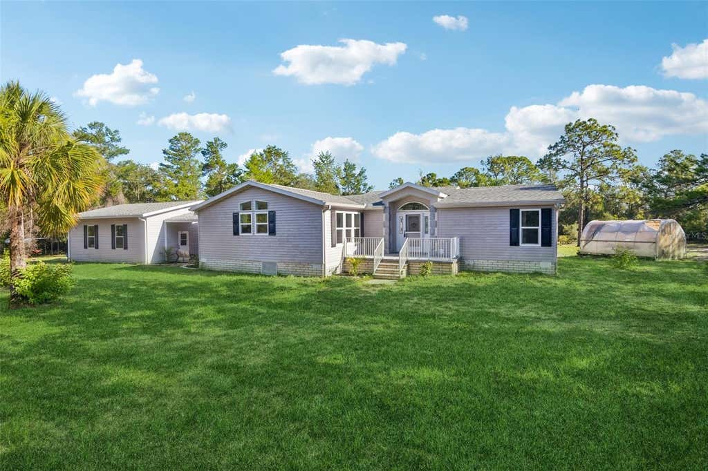 Photo of 13445 Taft Street, Brooksville, FL 34613 (MLS # W7887335)
