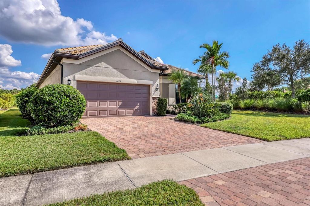Photo of 11114 Sandhill Preserve Drive, Sarasota, FL 34238 (MLS # A4668563)