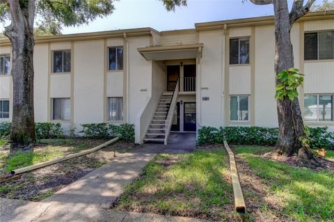 106 PINE COURT 106 OLDSMAR FL 34677