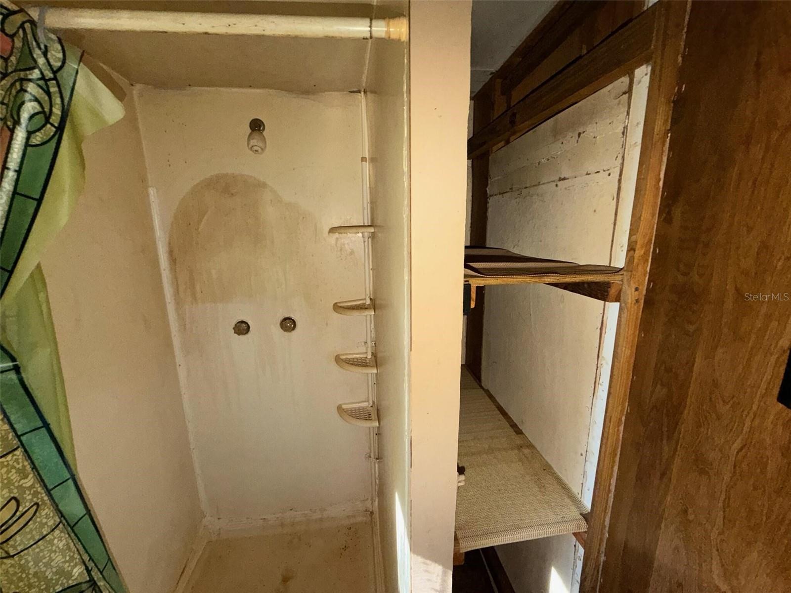 MEADOWS UN 02 - Residential