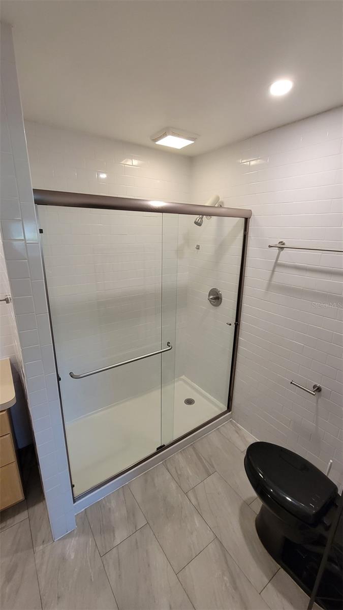 MEADOWBROOK - Residential Lease
