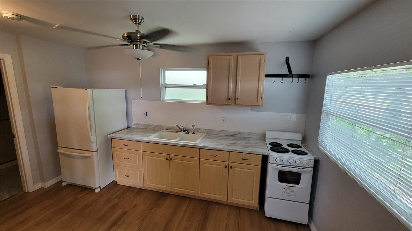 MEADOWBROOK - Residential Lease