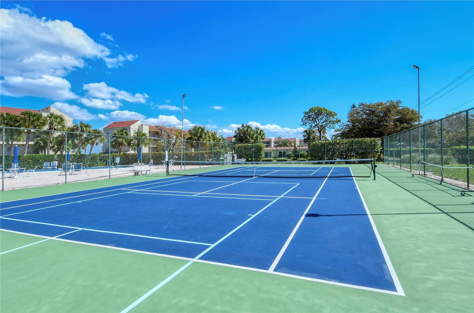 WINDWARD BAY AMD - Residential