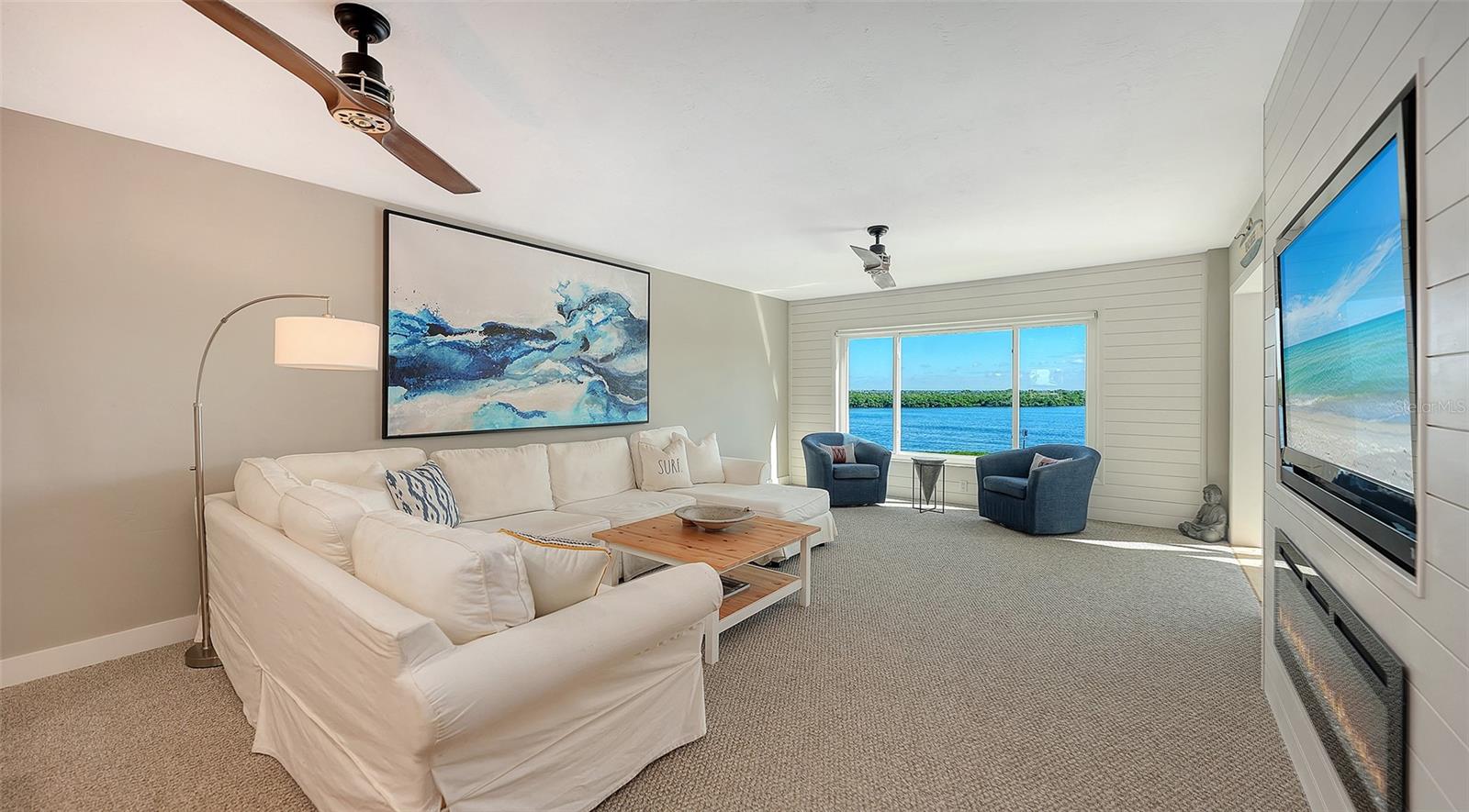 WINDWARD BAY AMD - Residential