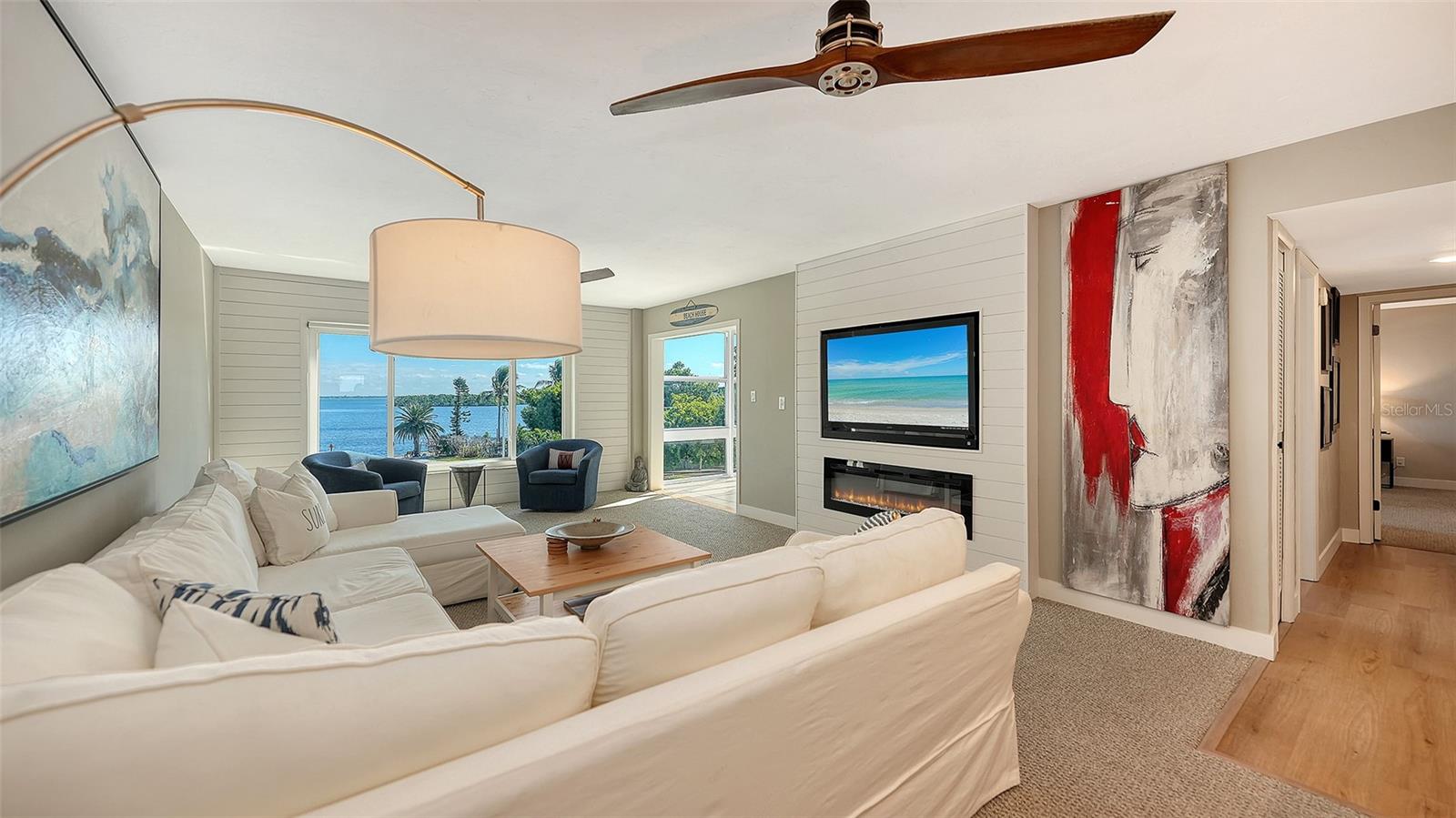 WINDWARD BAY AMD - Residential