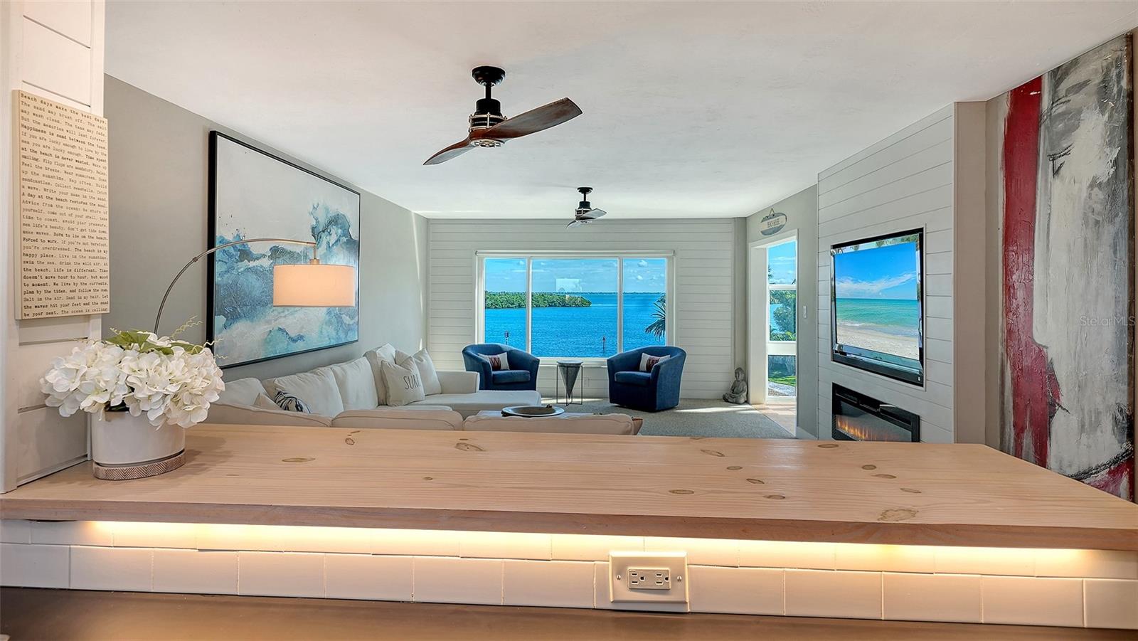 WINDWARD BAY AMD - Residential