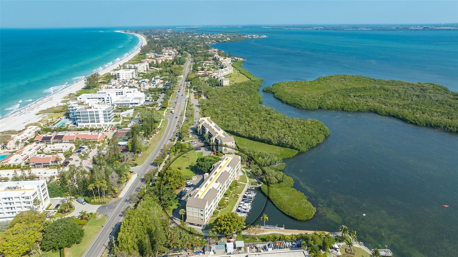 WINDWARD BAY AMD - Residential