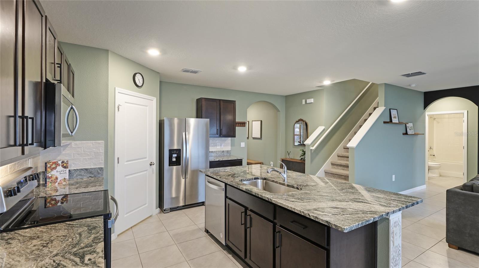 VILLAGES OF GLEN CREEK PH 1B - Residential