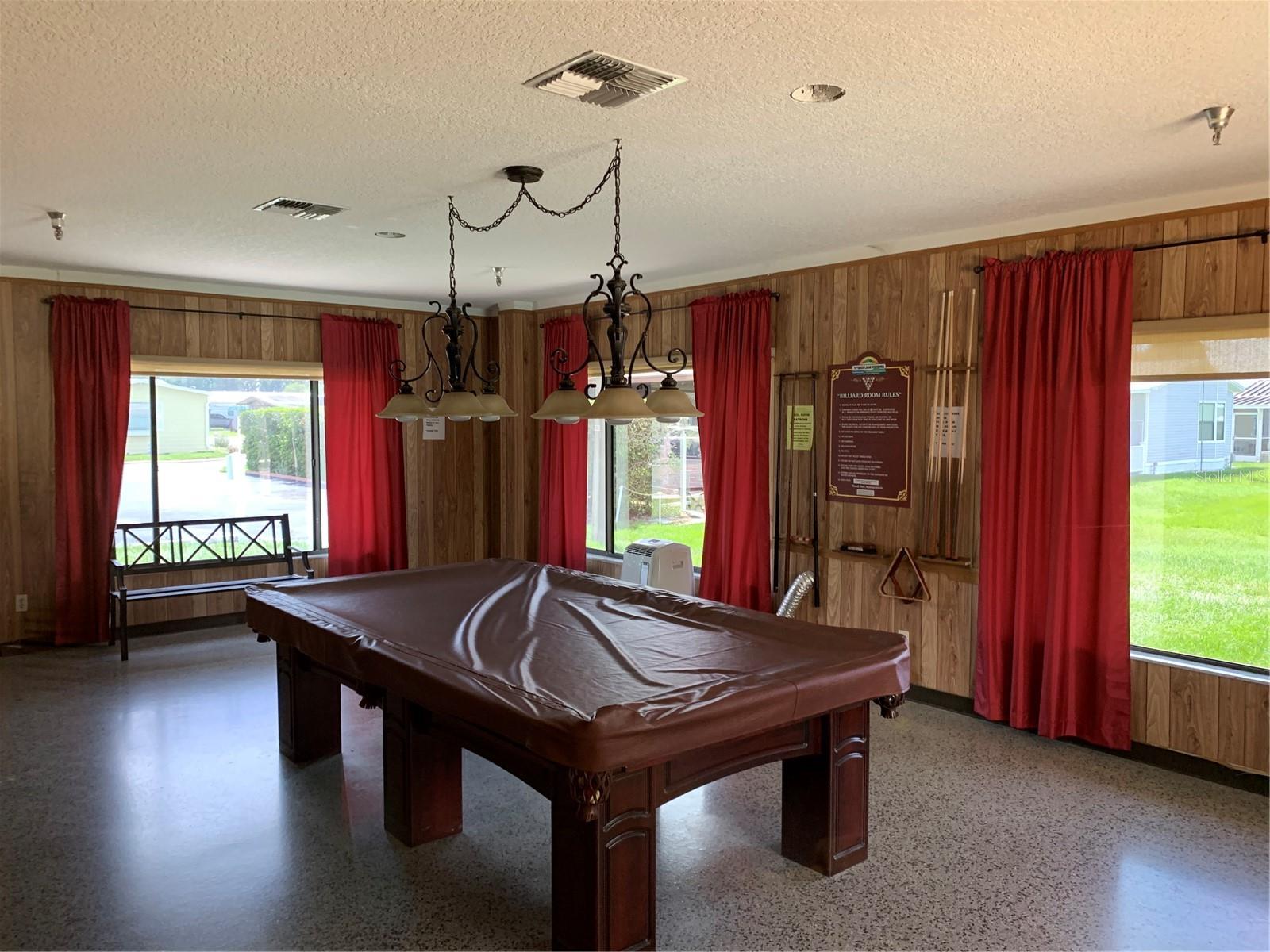 TIMBER LAKE ESTATES - Residential