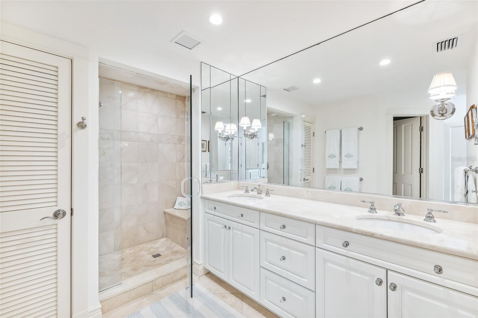 NORTH VILLAGE SUB - Residential