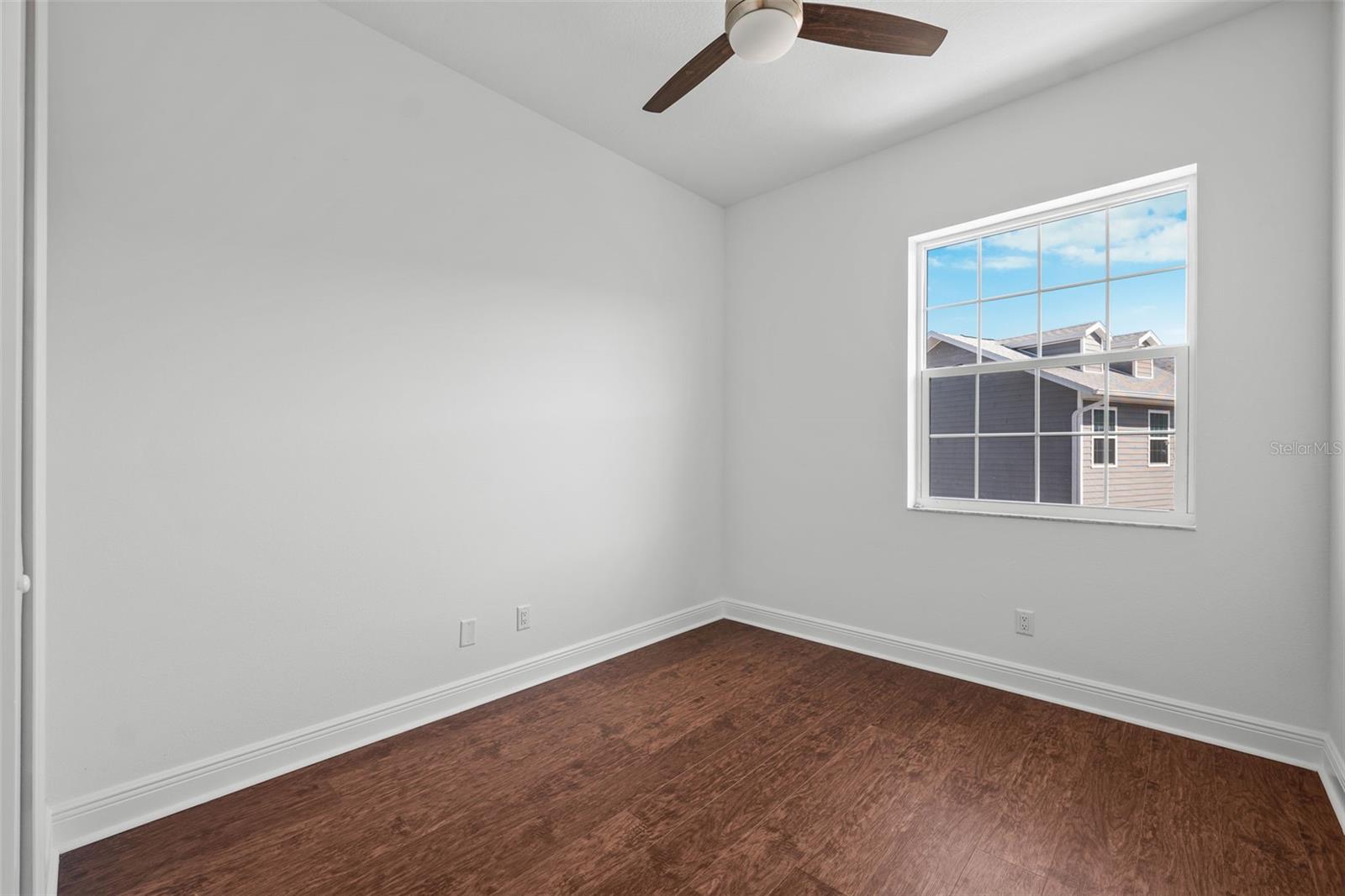 WATERS EDGE - Residential