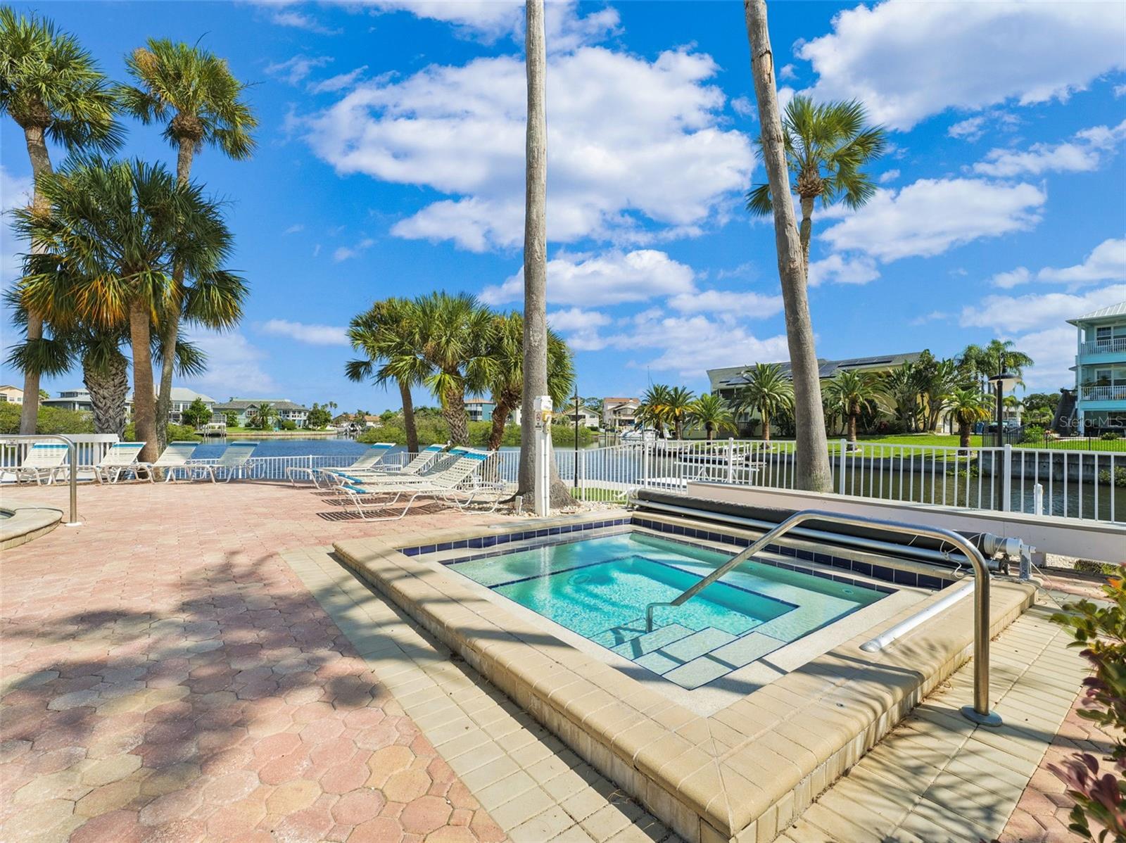 WATERS EDGE - Residential