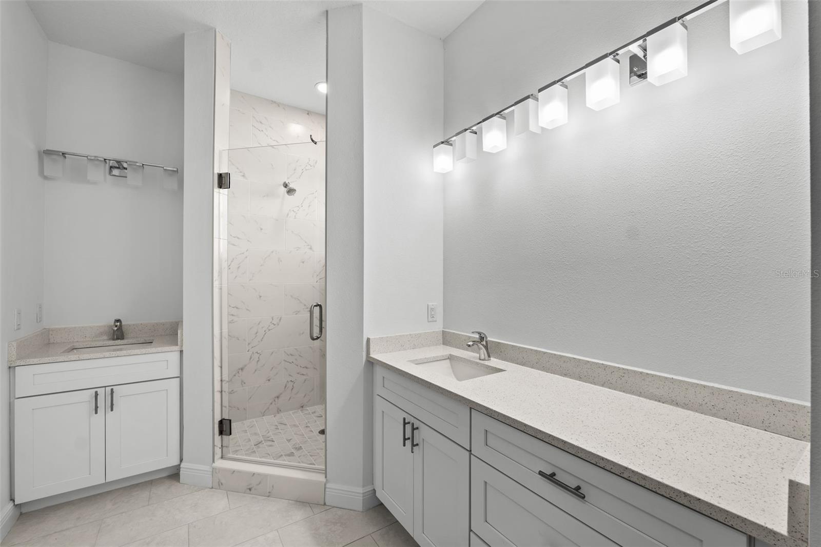 WATERS EDGE - Residential