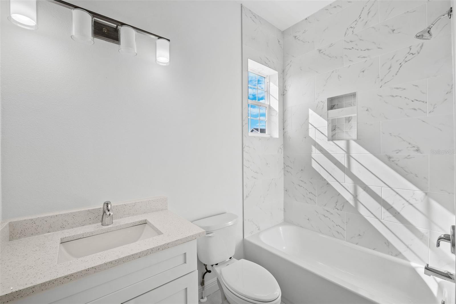 WATERS EDGE - Residential