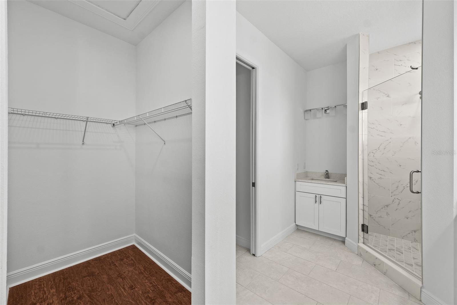 WATERS EDGE - Residential