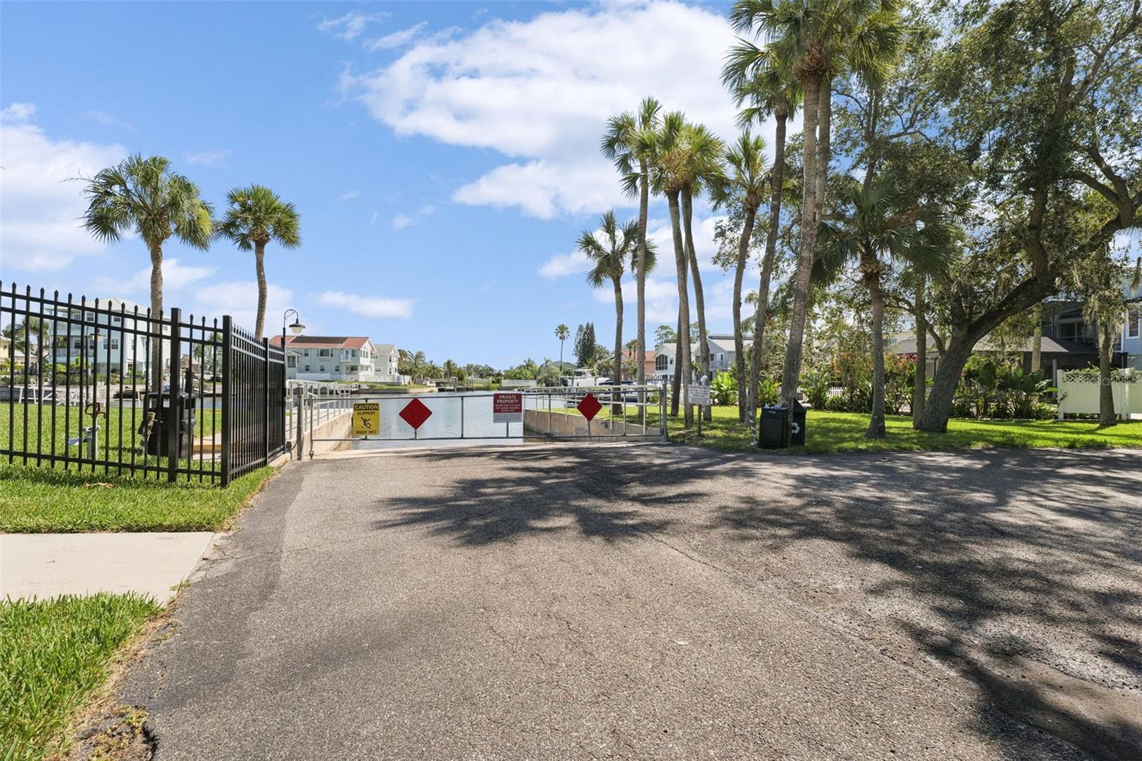 WATERS EDGE - Residential