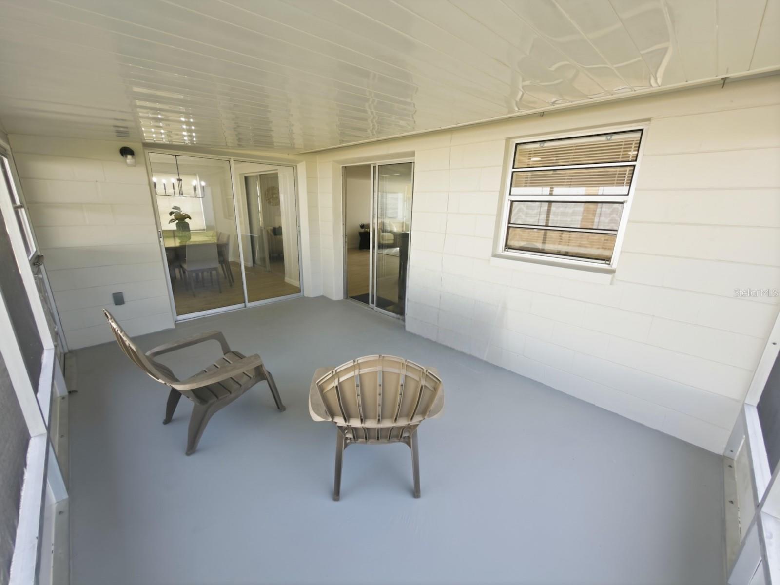 ALOHA GARDENS - Residential