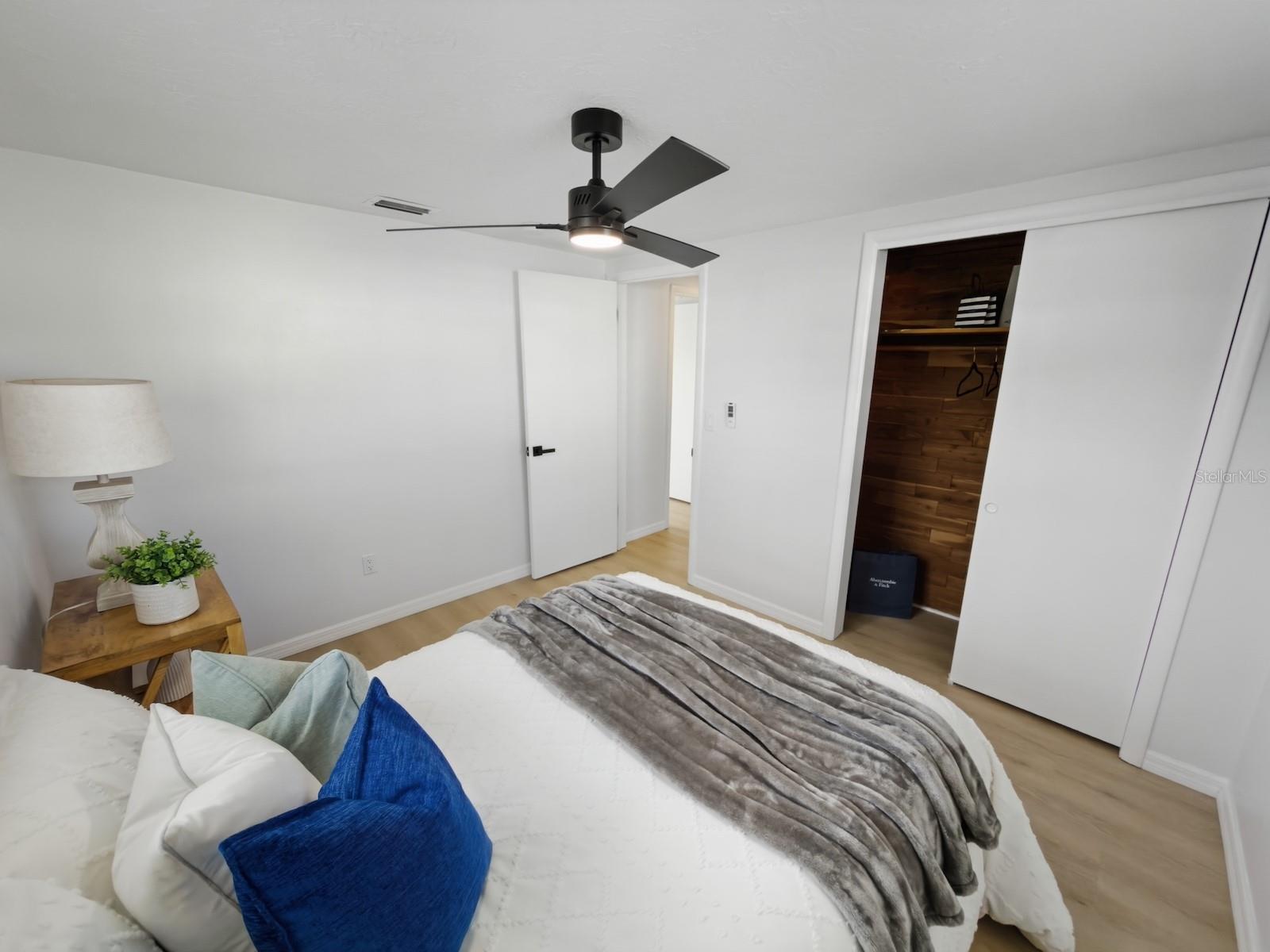 ALOHA GARDENS - Residential