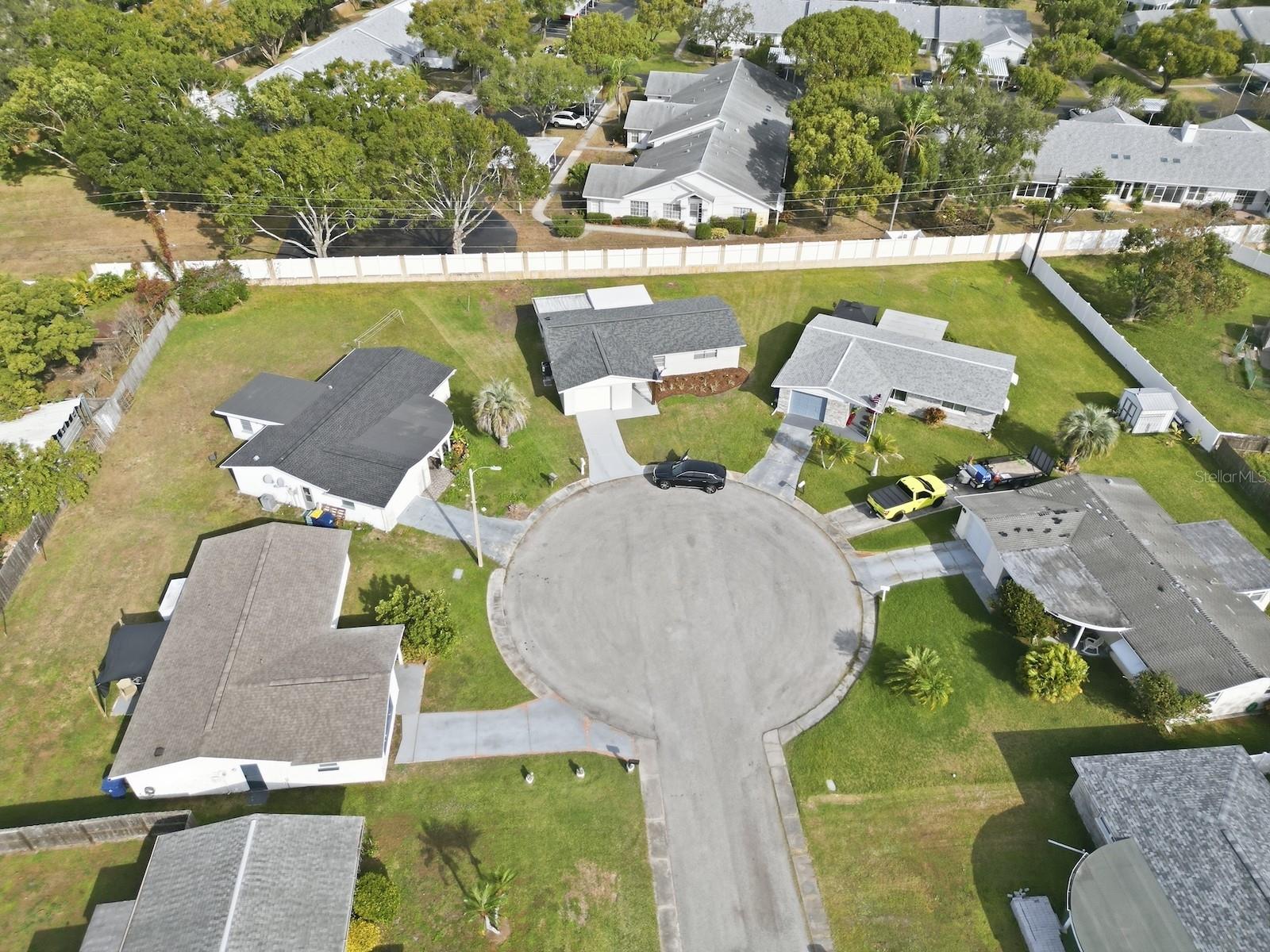 ALOHA GARDENS - Residential