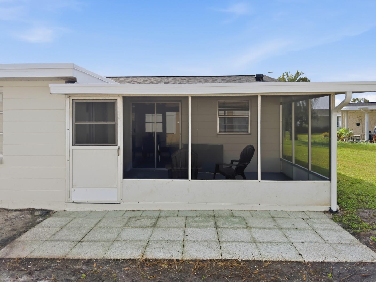 ALOHA GARDENS - Residential