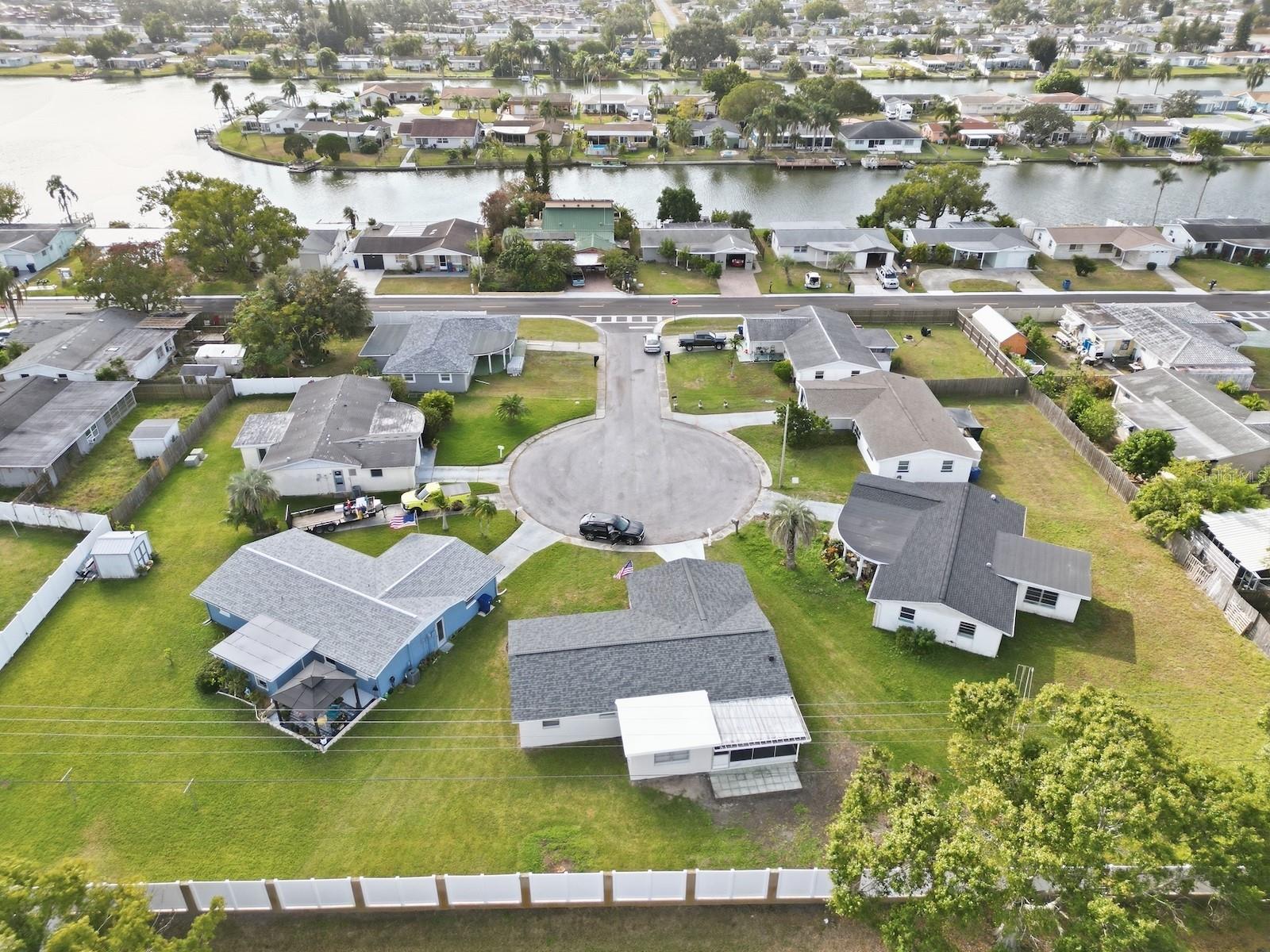 ALOHA GARDENS - Residential