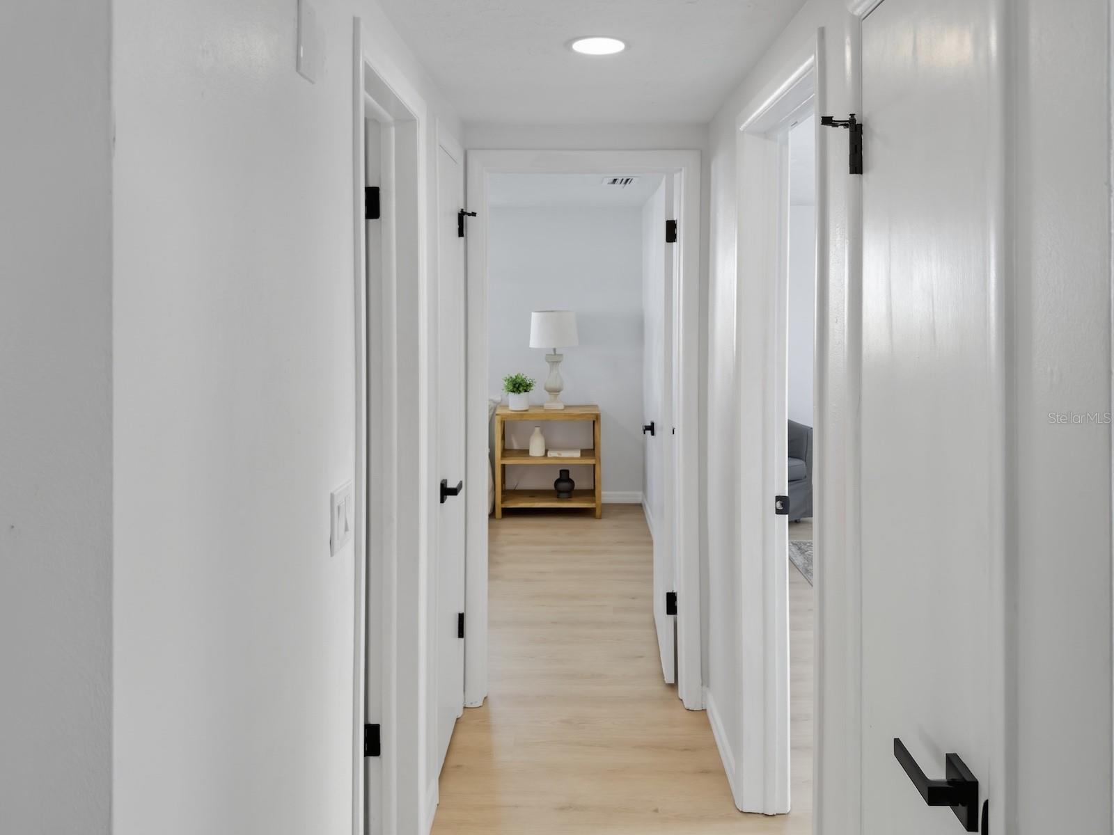 ALOHA GARDENS - Residential