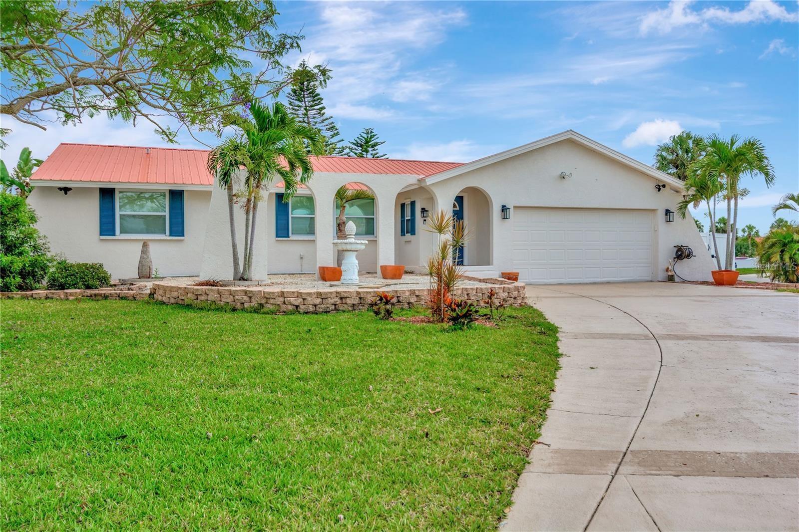 922 SAGO PALM WAY