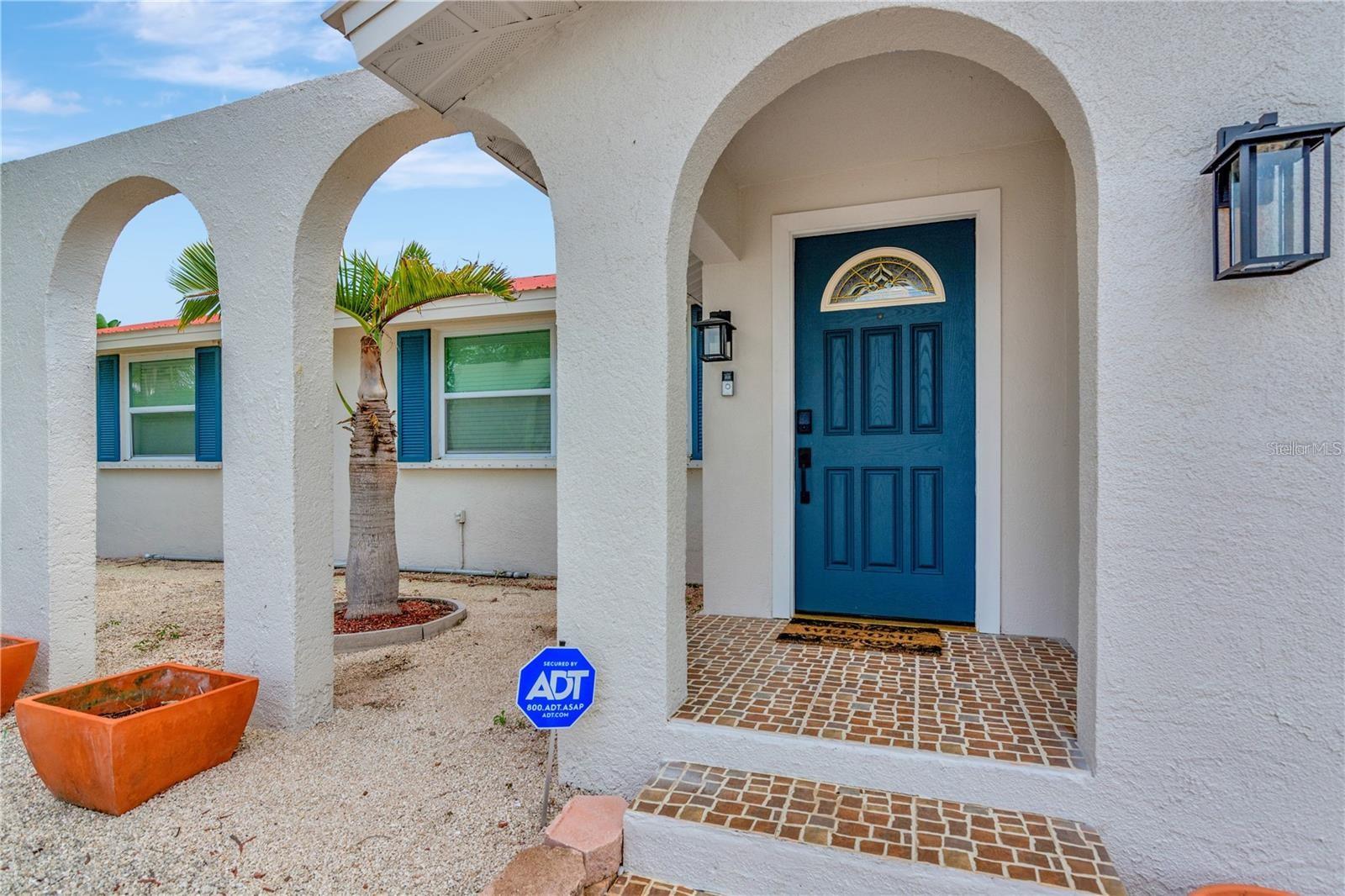 922 SAGO PALM WAY
