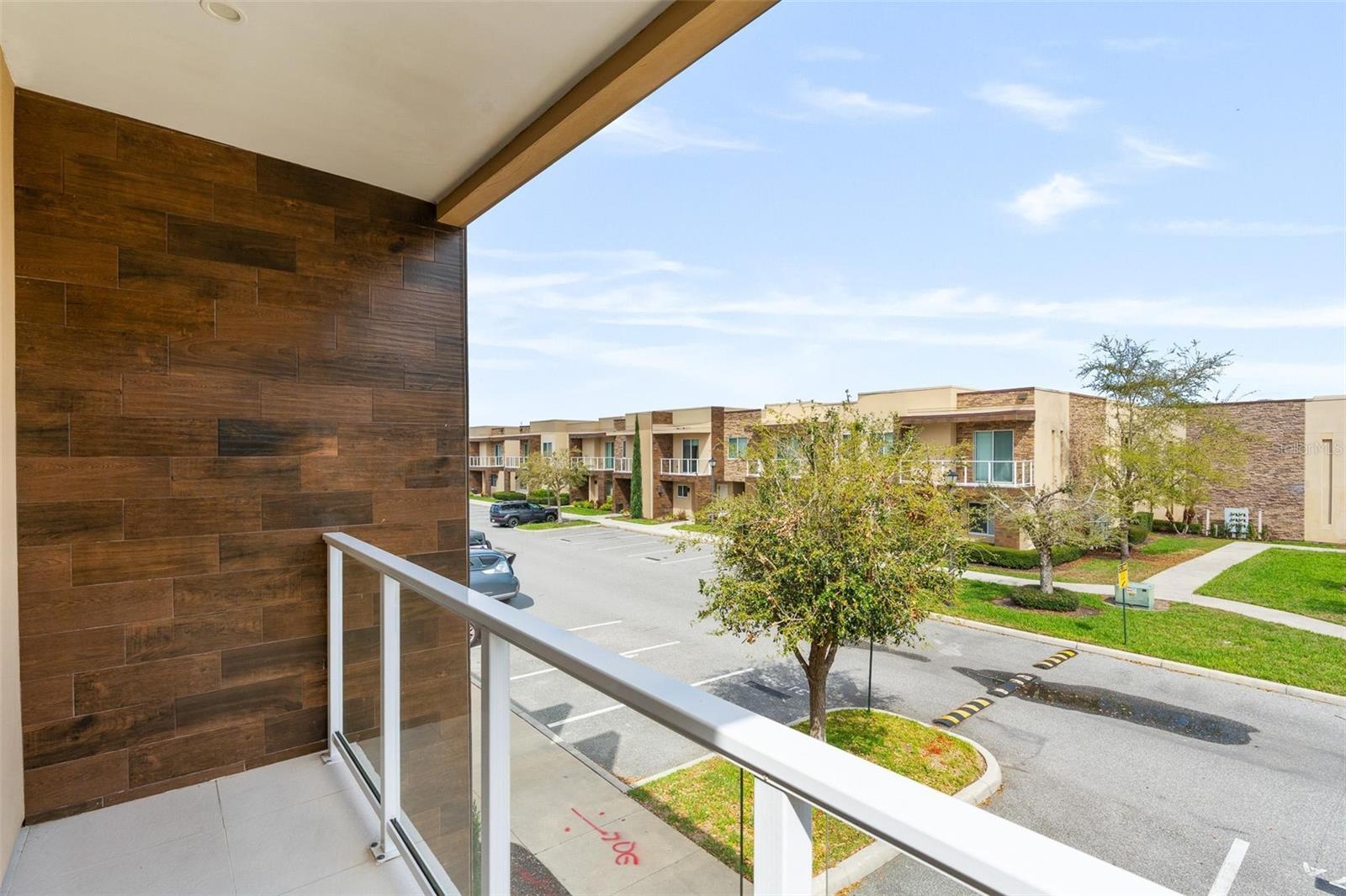 MAGIC VILLAGE - Residential