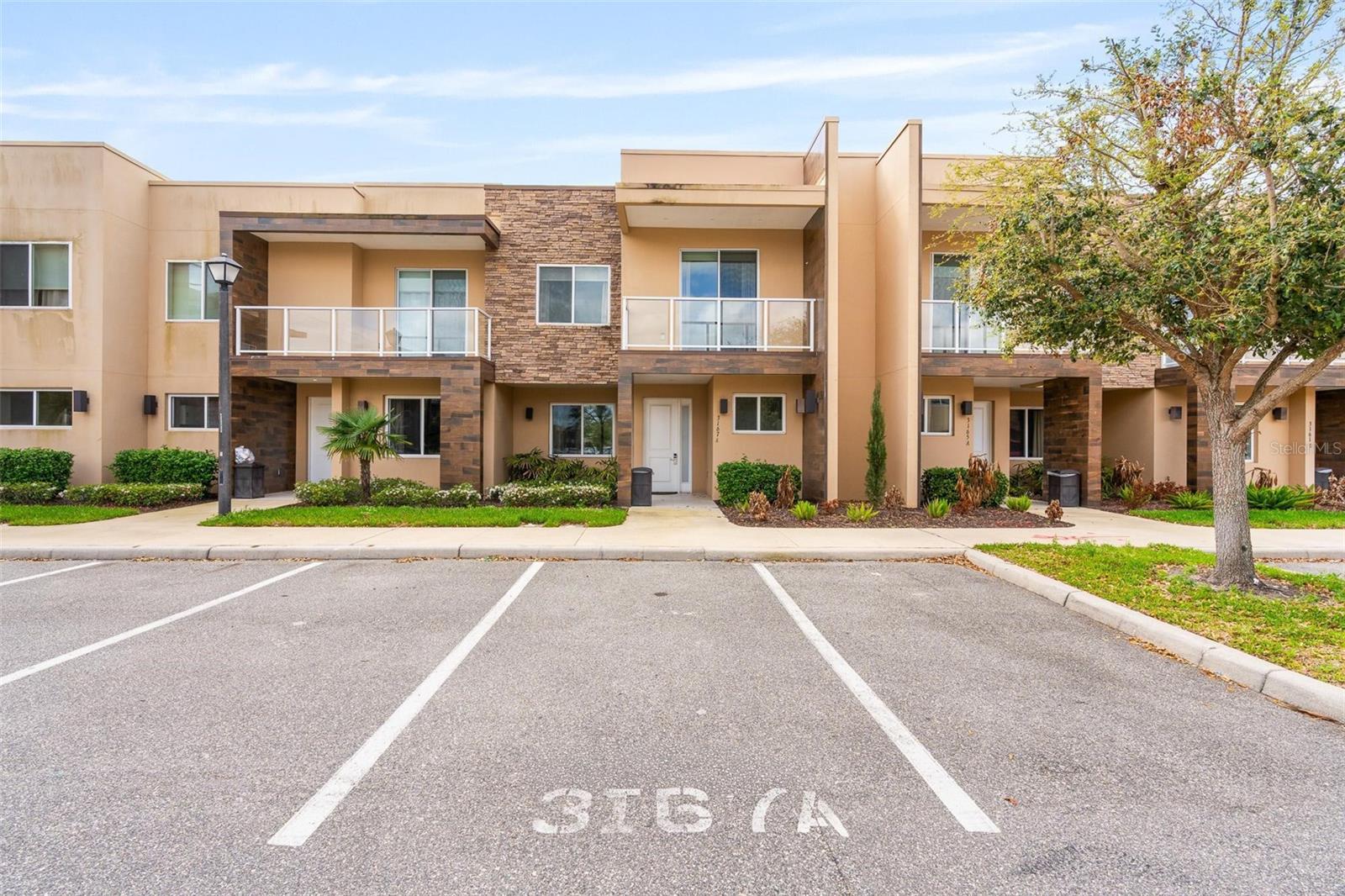 MAGIC VILLAGE - Residential