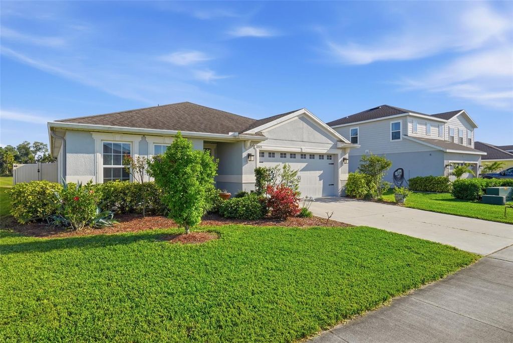 Photo of 11005 Daybreak Glen, Parrish, FL 34219 (MLS # TB8498040)